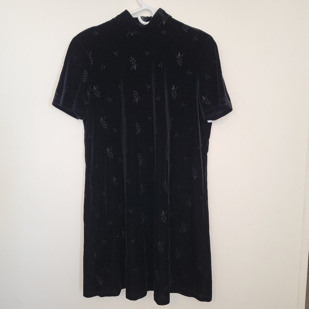 CDC Women’s Dress 10 Embossed Velvet S Sleeve Black Vtg